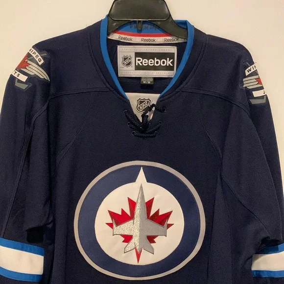 COPY - Winnipeg Jets NHL Hockey Jersey. Men’s Size M. NWOT - Picture 5 of 8